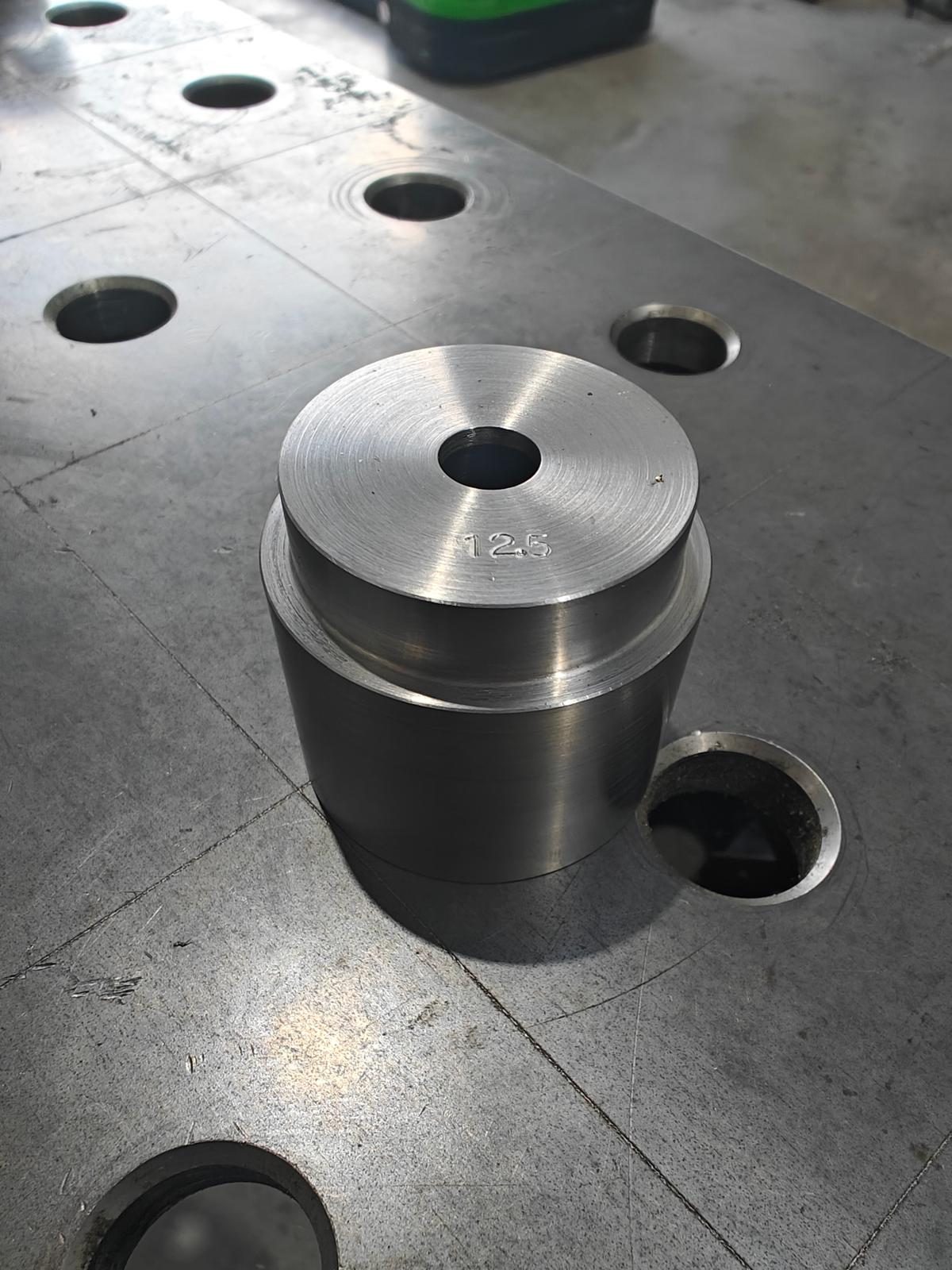 Lutrom Engineering workshop photo